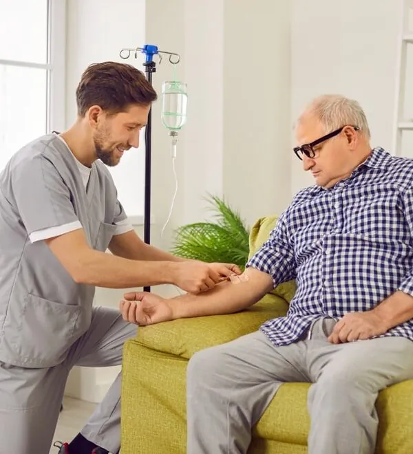 خدمة إعطاء الحقن بالمنزل