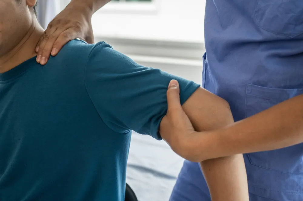 افضل خدمات طلب دكتور علاج طبيعي في المنزل